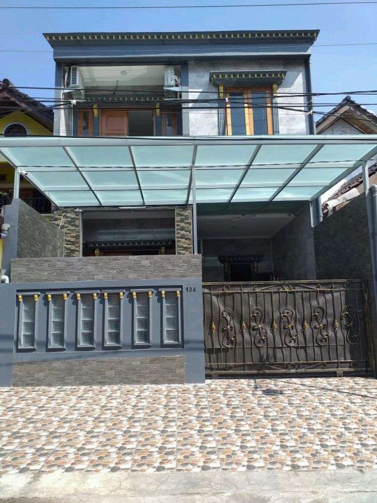 Rumah Strategis Depok 2 Timur, Mewah Dan Full Wallpaper - Balcony ...