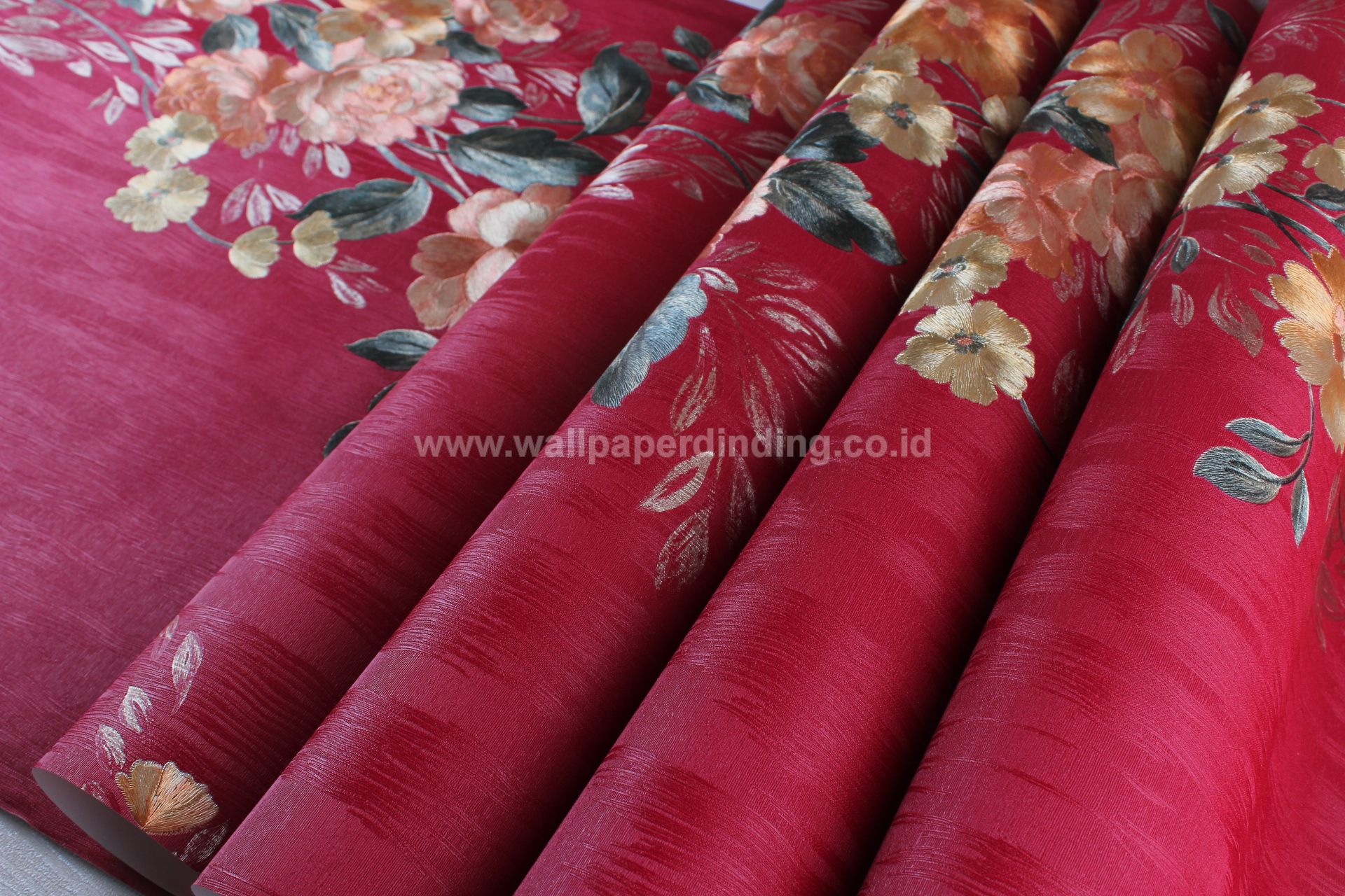 Wallpaper Dinding Bunga Merah Orange - Dinding Motif Bunga ...