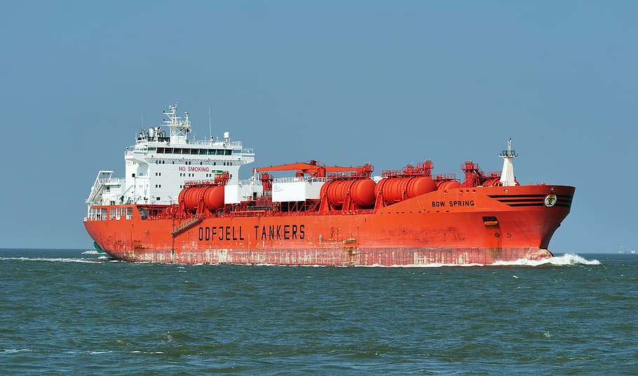 Nautical Vessel, Tanker, North Sea, Mouth Of The Elbe - Brod Koji Prevozi Plin - HD Wallpaper 