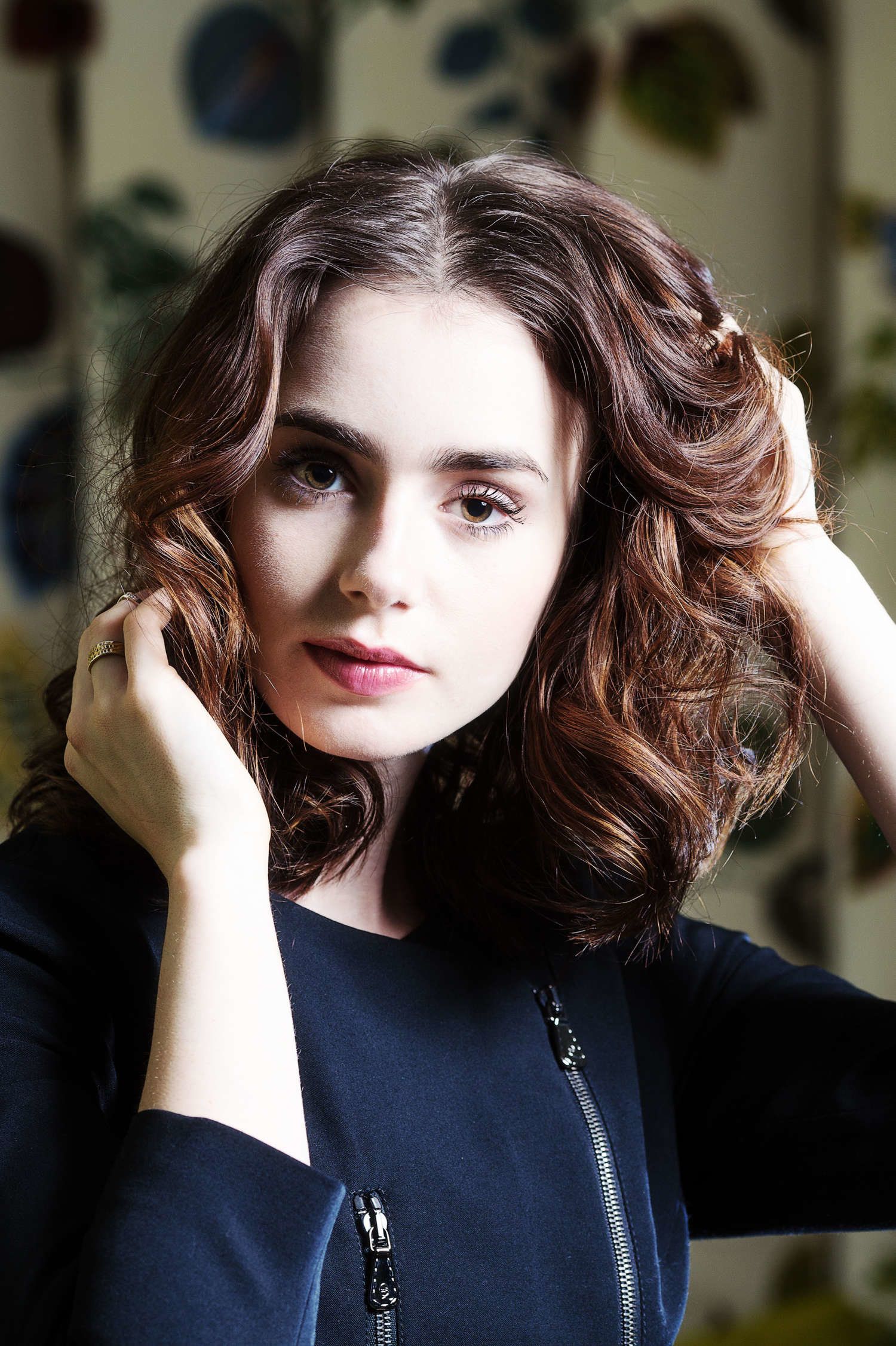 Lily Collins Yo Dona Magazine Wallpapers-9 - Lily Collins Curly Hair ...