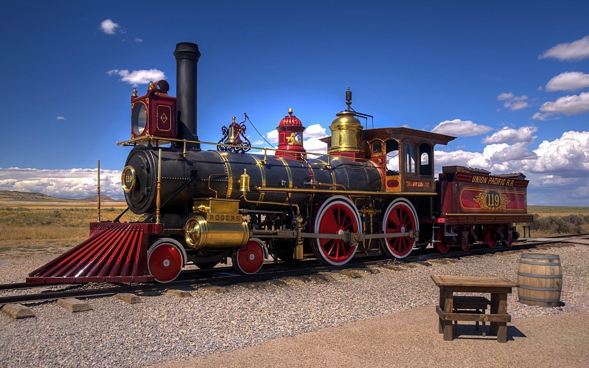 Steam Train Wallpaper - HD Wallpaper 