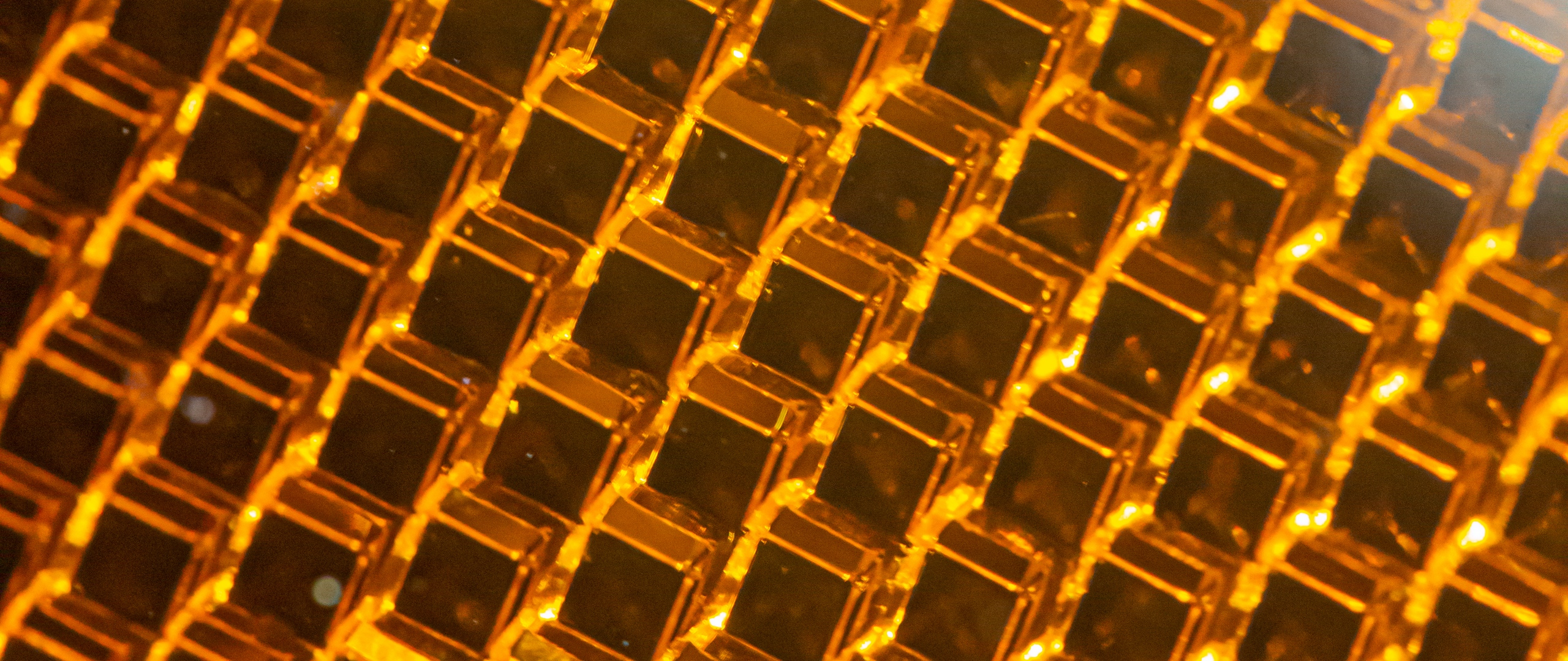 Wallpaper Cubes, Glow, Golden, Glare, Structure, Texture - Glow Cube  Texture - 2560x1080 Wallpaper 