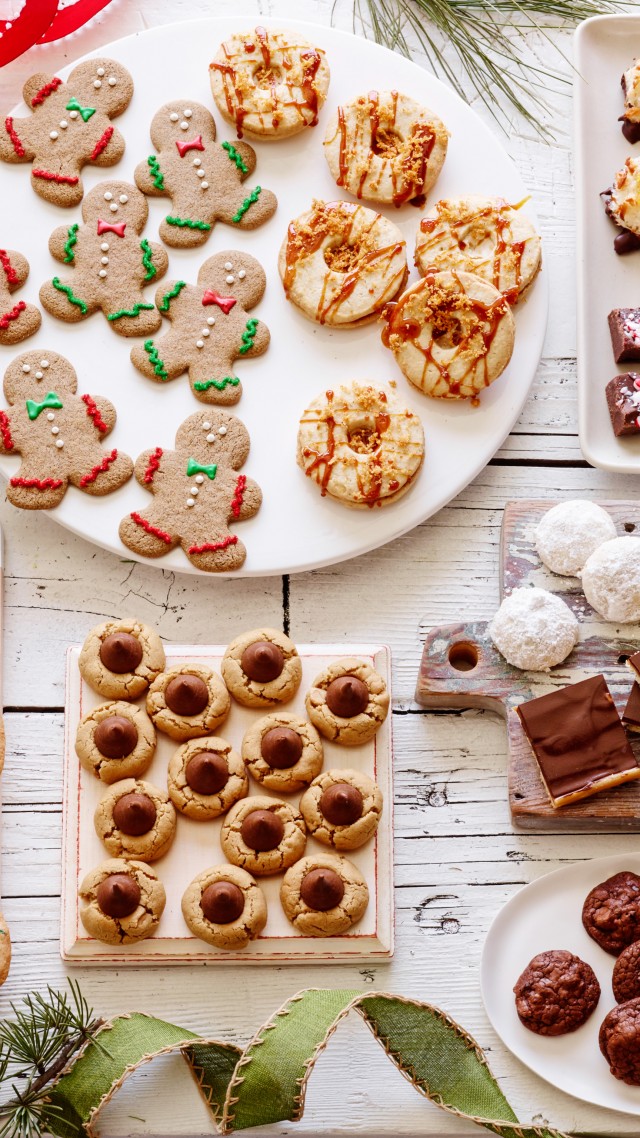 Holiday Cookies, Chocolate, Ginger, Dried Fruit, Gingerbread - Pastries ...