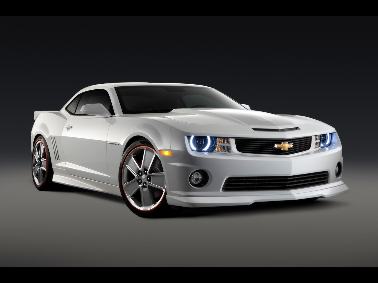 White Chevy Camaro Picture - Chroma Camaro - HD Wallpaper 