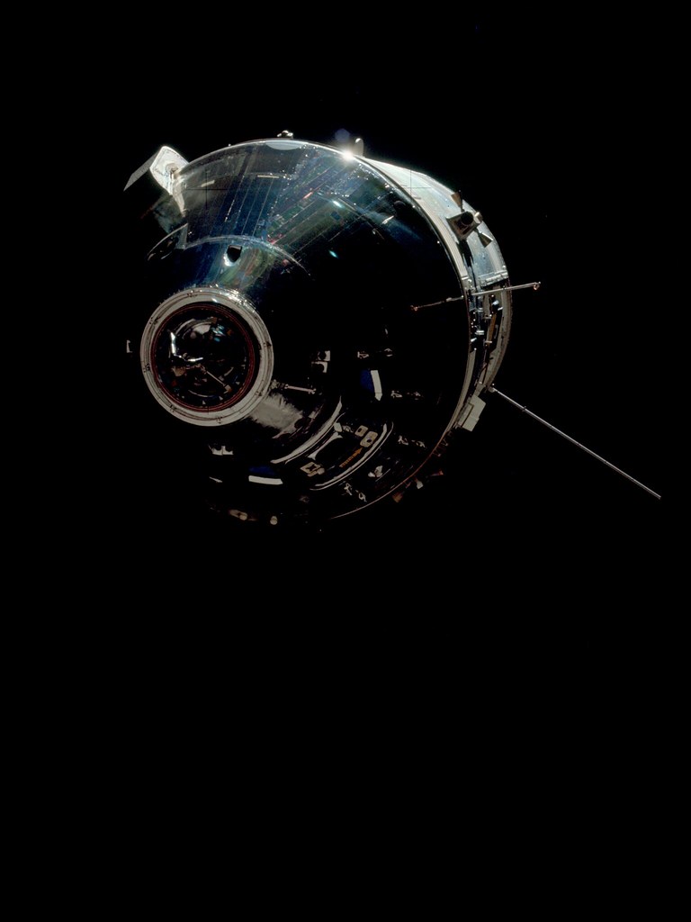 Apollo 17 - HD Wallpaper 