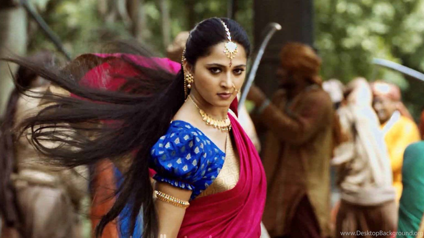 Bahubali Wallpapers - Anushka Entry In Bahubali 2 - 1366x768 Wallpaper