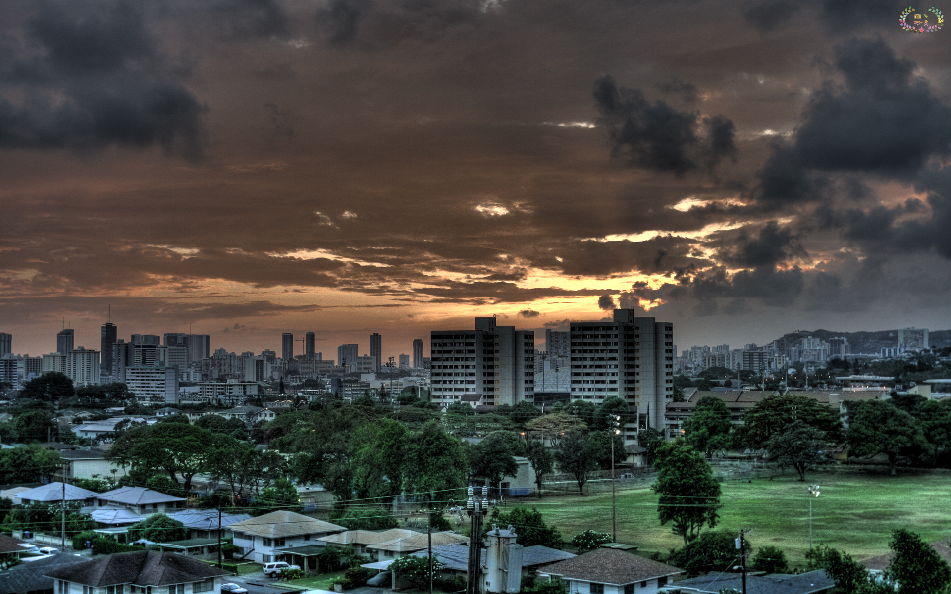 Honolulu Skyline - HD Wallpaper 