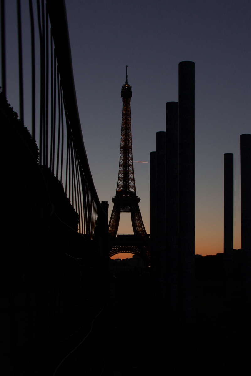 Wallpaper Eiffel Tower, Paris, Night - HD Wallpaper 