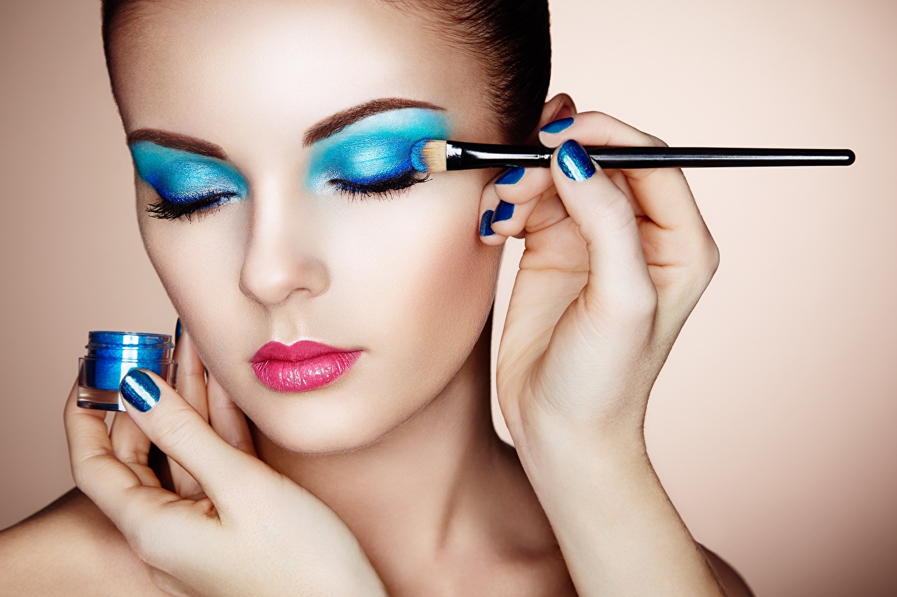 Does A Makeup Artist Do - 1280x853 Wallpaper 