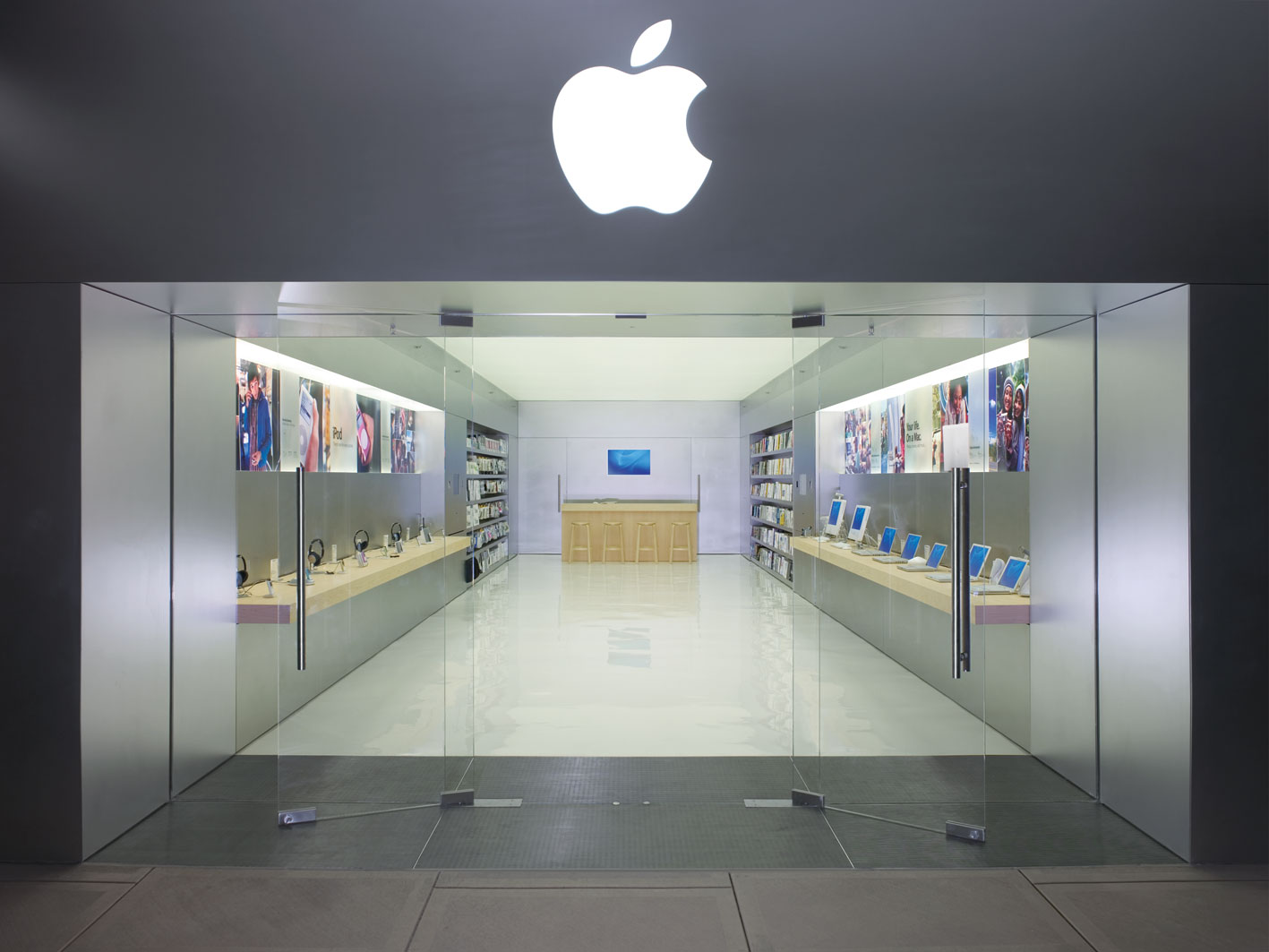 Apple Store - HD Wallpaper 