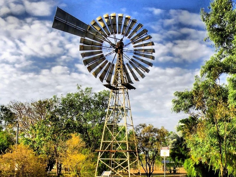 Windmill In Darwin Northern Australia Wallpaper - Pine Creek, Northern Territory - HD Wallpaper 