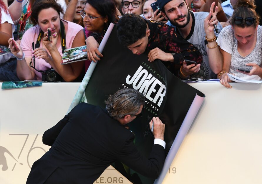 Amazing Joker Wallpaper Hd 1080p For Pc - Joaquin Phoenix Venice Film Festival - HD Wallpaper 