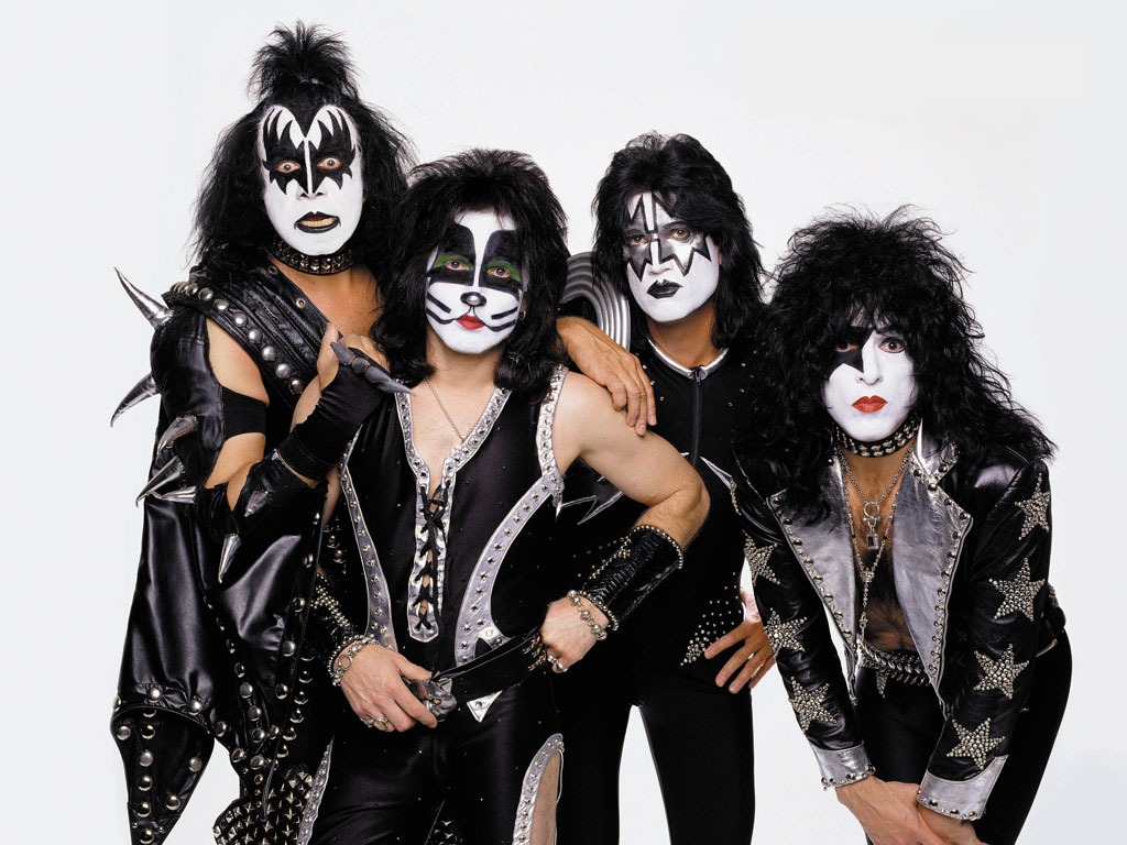 Kiss - HD Wallpaper 