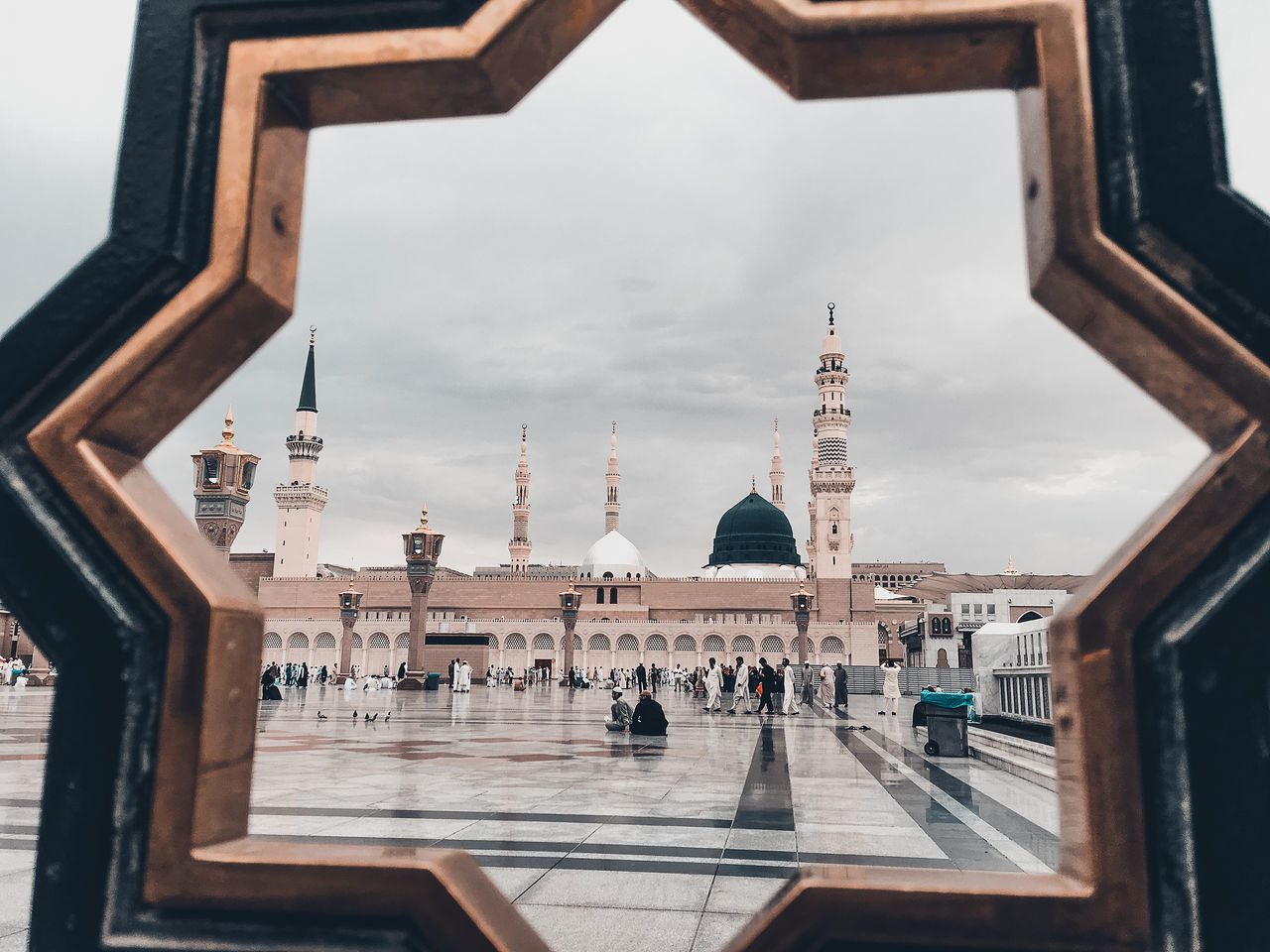 Getty Images Masjid Nabawi 1280x960 Wallpaper Teahub Io