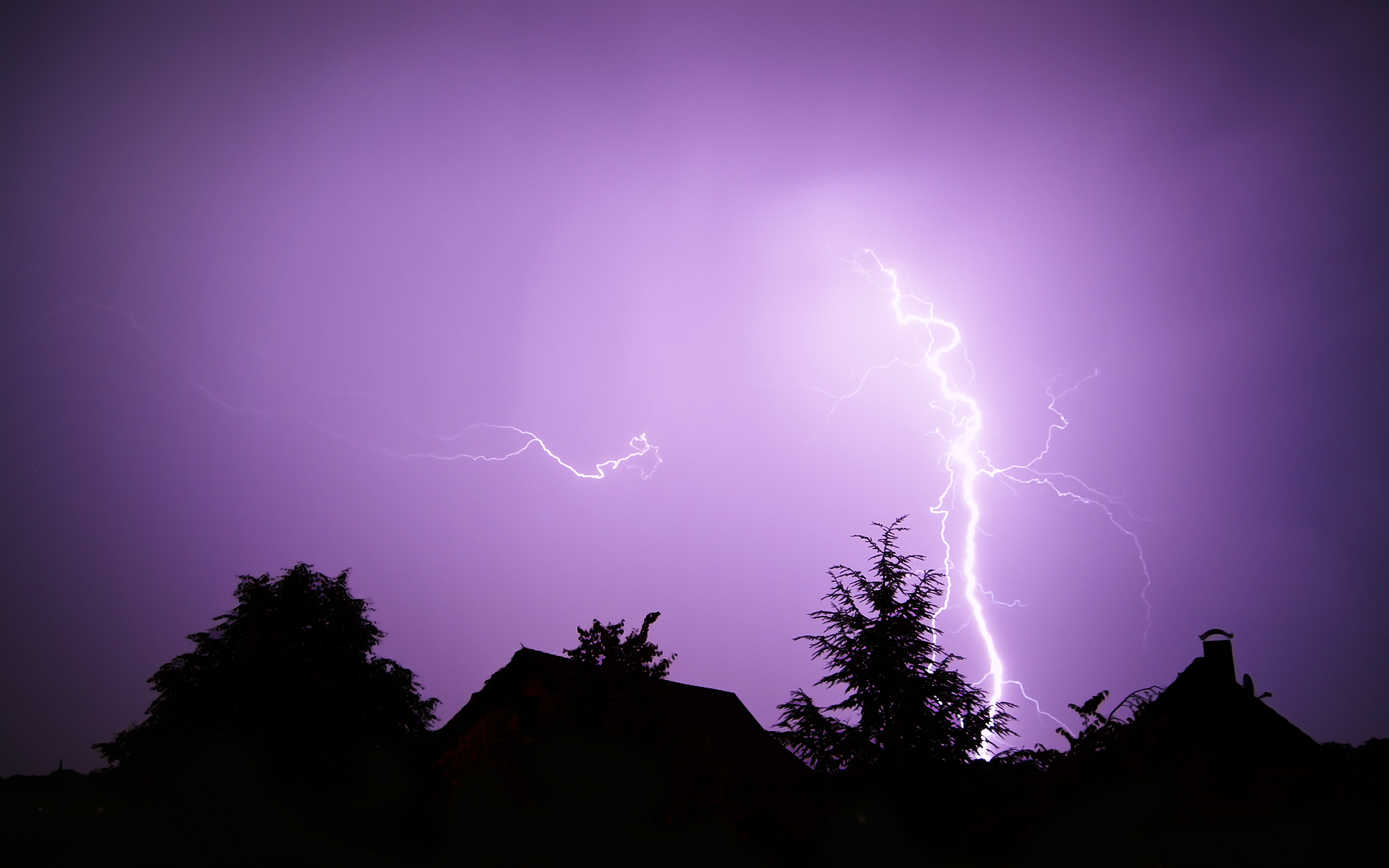 Lightning Storm - Purple Lightning - HD Wallpaper 