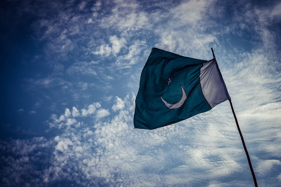 Pakistan, Lahore, Gulshan E Ravi, Cloud - Flag - 910x605 Wallpaper ...