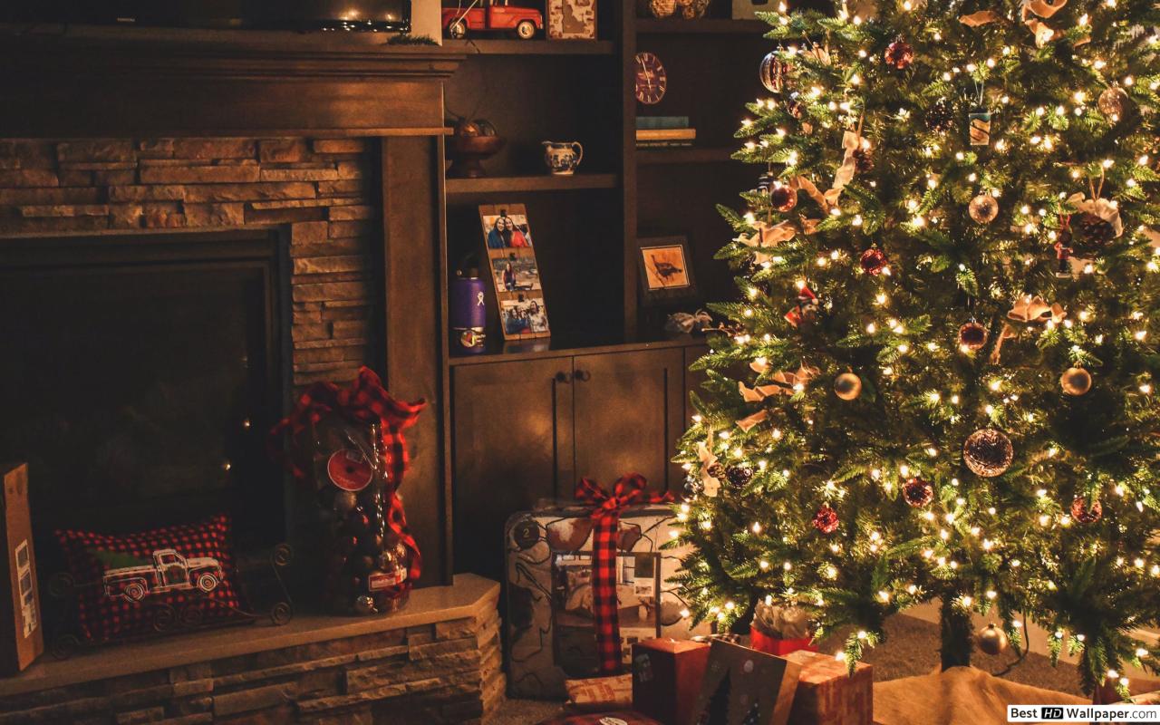 hallmark christmas living room