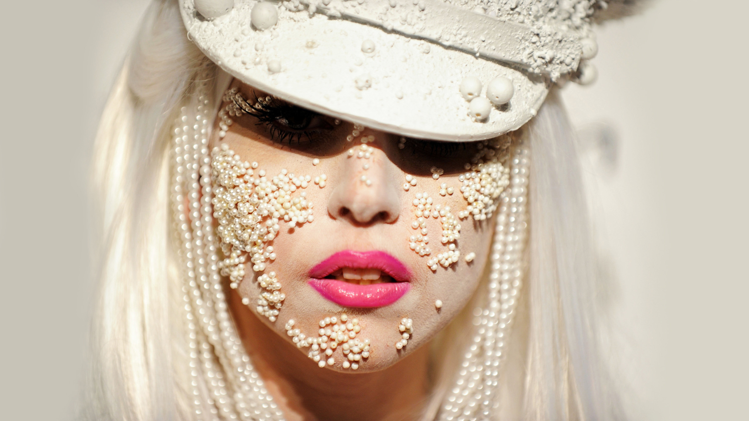 american-pop-singer-lady-gaga-wallpaper-american-singer-lady-gaga