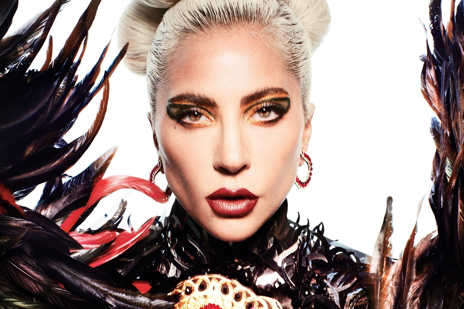 Lady Gaga Haus Laboratories - HD Wallpaper 
