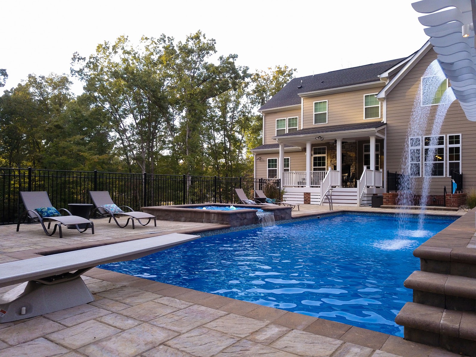 discount fiberglass pools