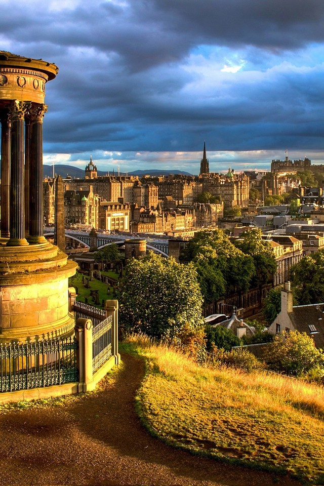 Scotland Iphone Wallpaper Dugald Stewart Monument 640x960 Wallpaper Teahub Io