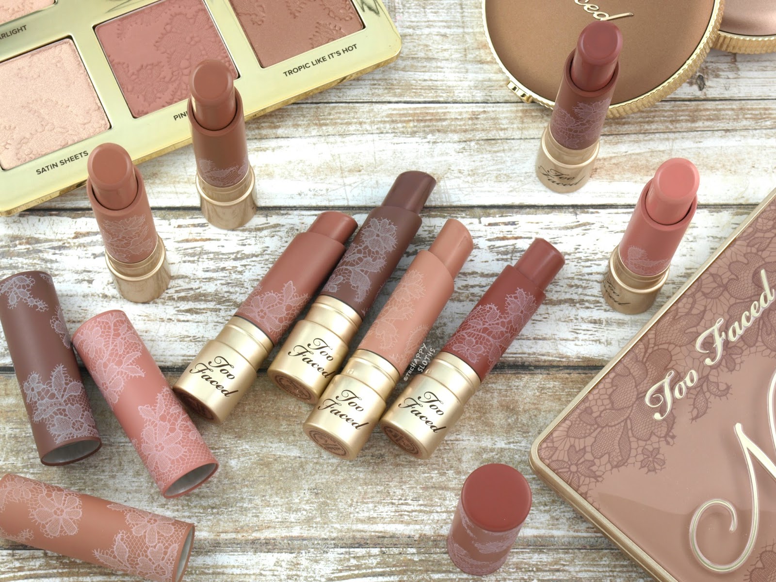 Too Faced Too Faced Natural Nude Lipstick 1600x1200 Wallpaper