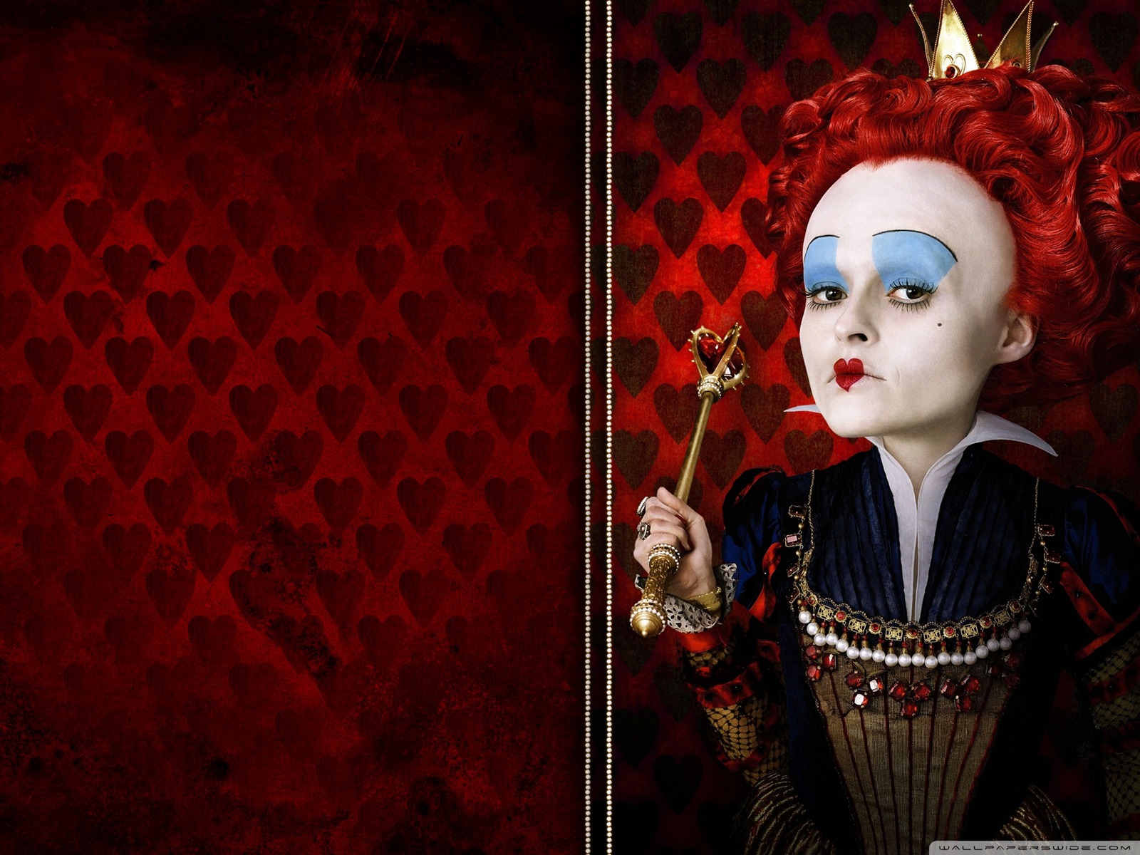 Queen Of Hearts In The Movie 1600x10 Wallpaper Teahub Io