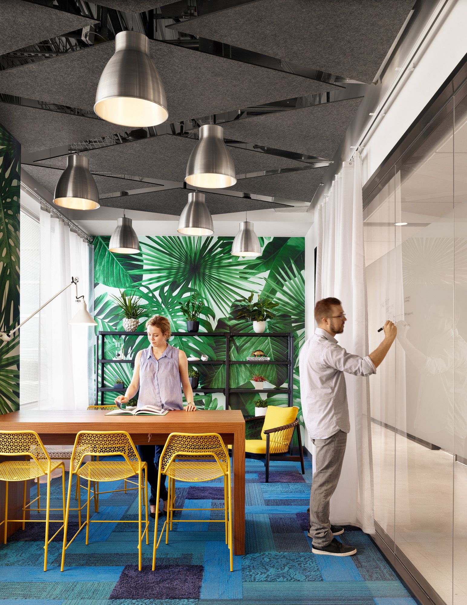 Biophilic Wallpaper In Offices - 1544x2000 Wallpaper - teahub.io