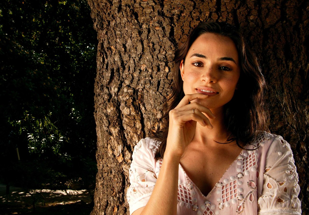 Mia Maestro Beautiful Photos Mia Maestro 1280x3 Wallpaper Teahub Io