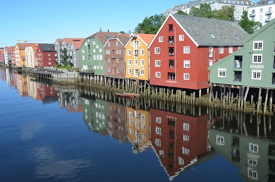 Reflection Of Houses On Water, Trondheim, Norway, House, - Nidelva ...