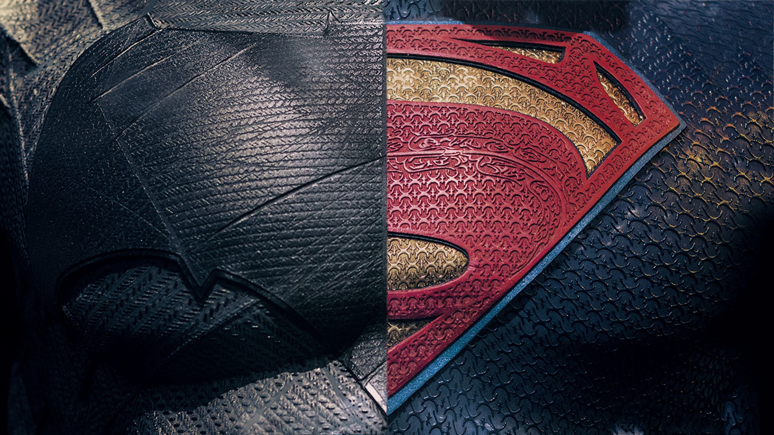 Download Man Of Steel Superman Between The Ruins Wallpaper - Hd Wallpapers Batman Vs Superman - HD Wallpaper 