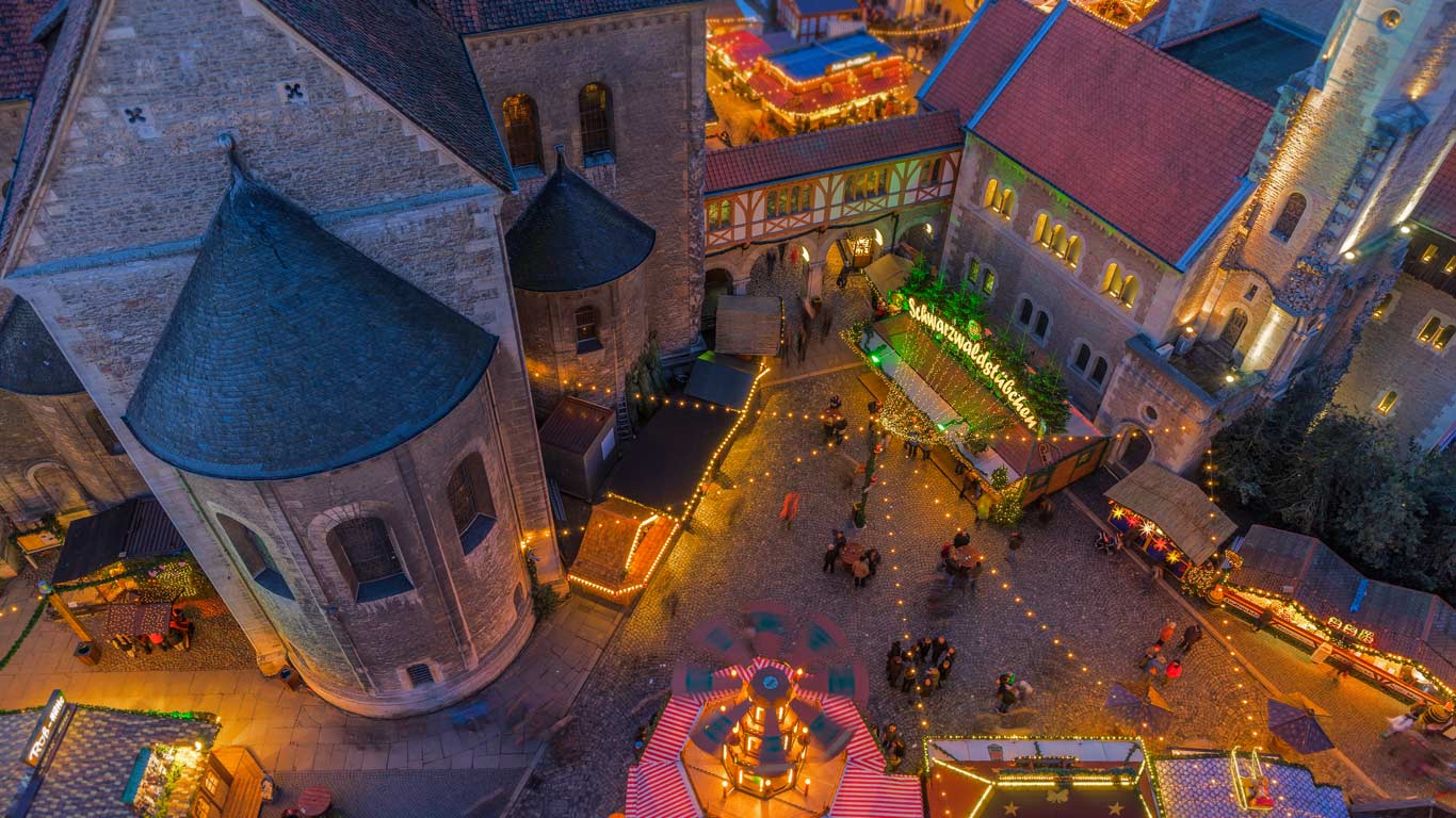 Christmas Market In Braunschweig, Germany - HD Wallpaper 