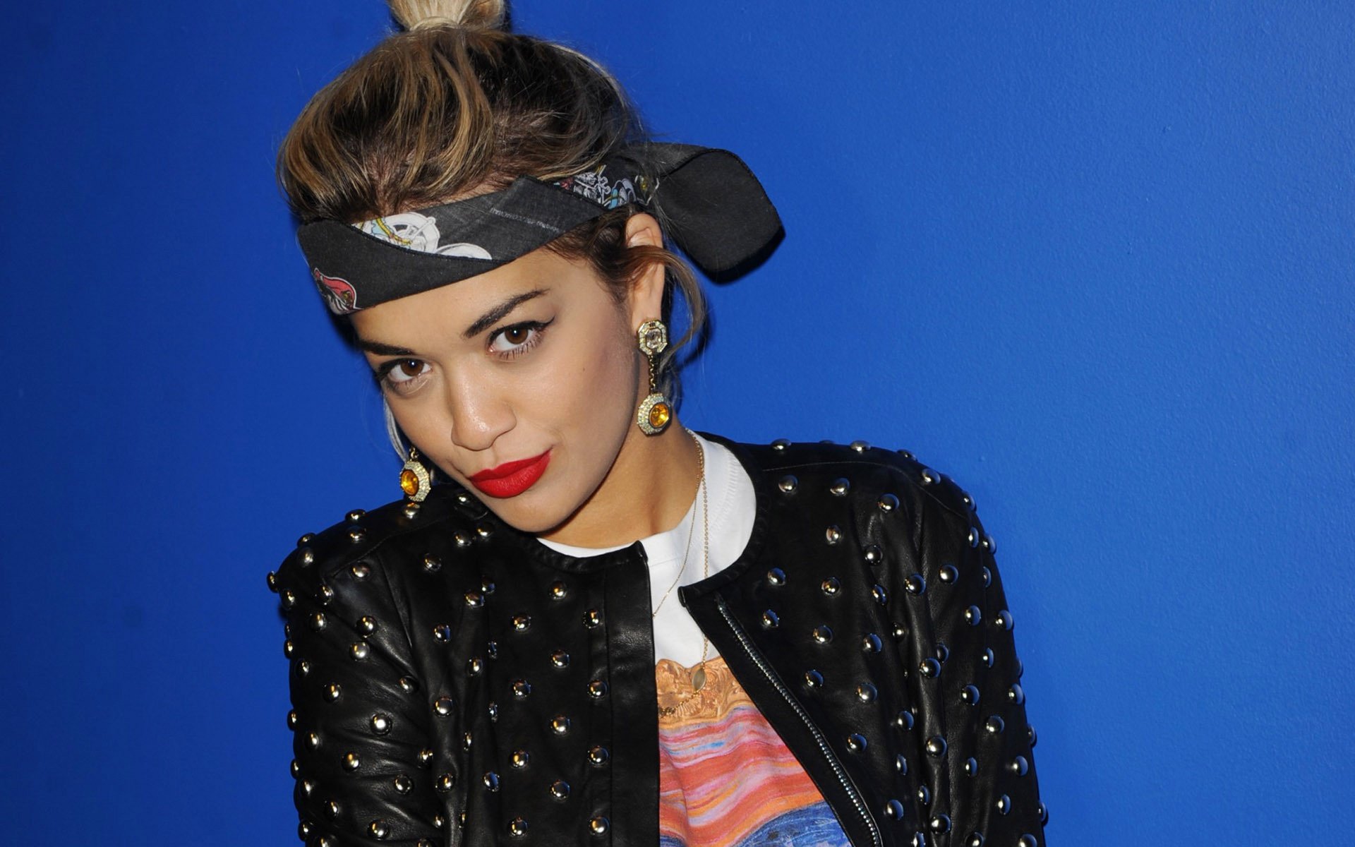 High Resolution Rita Ora Hd Wallpaper Id New Look Lyrics Rita Ora 19x10 Wallpaper Teahub Io