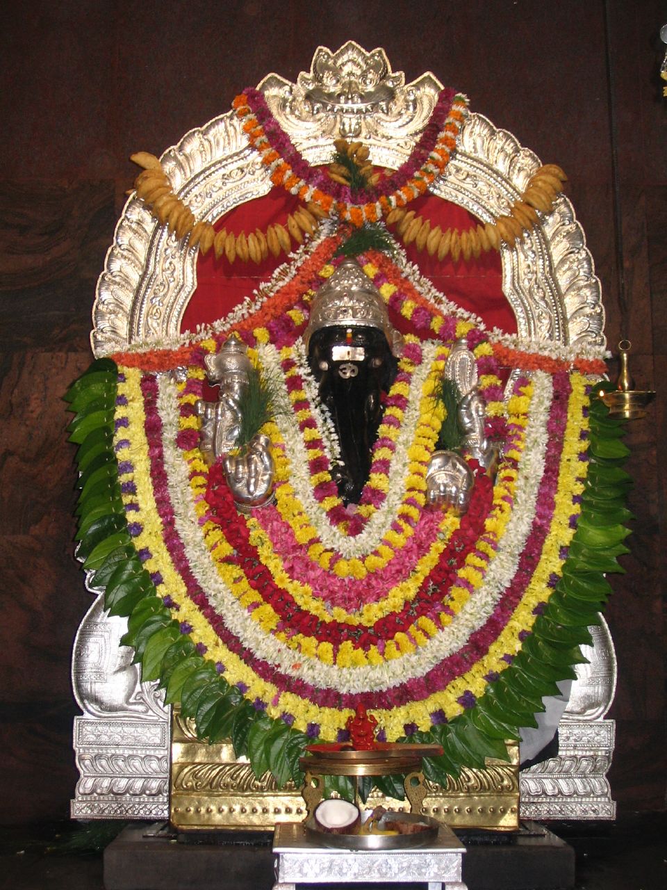 Prasanna Ganapathi Temple Koramangala - HD Wallpaper 