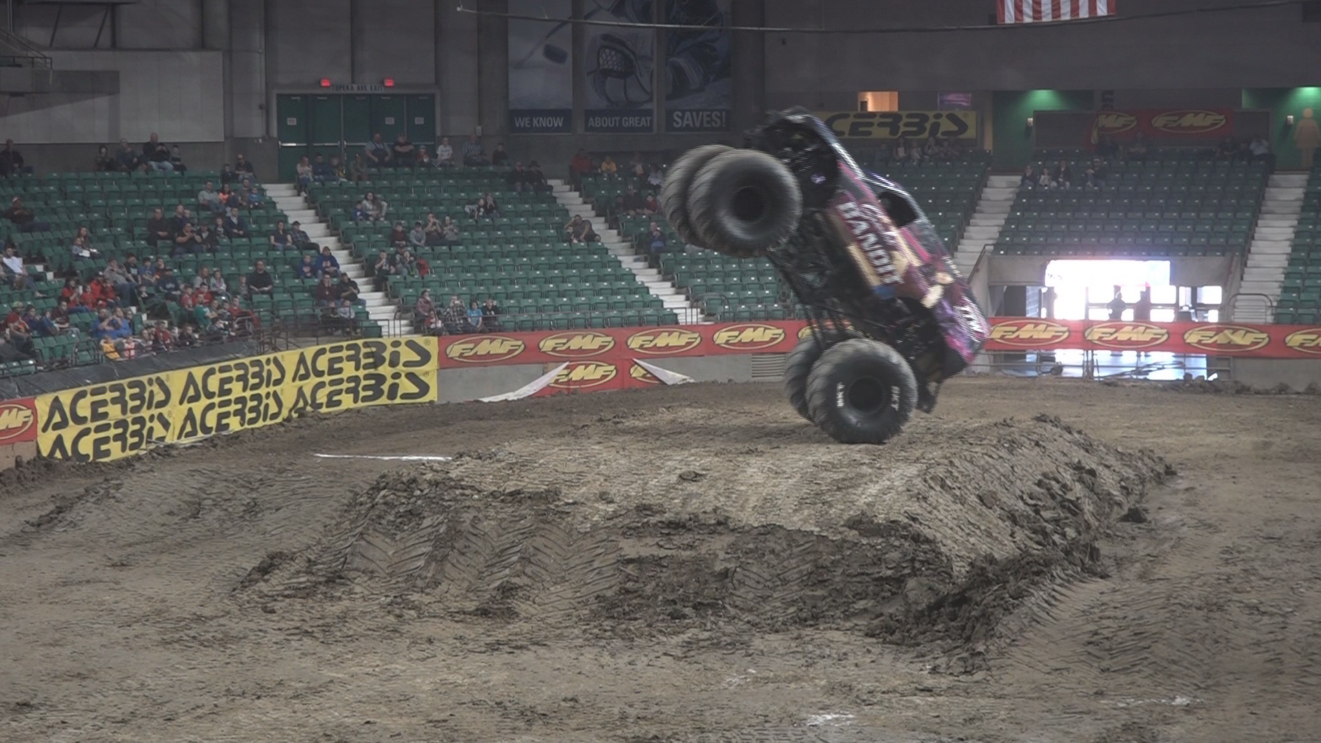 Monster Truck Hd Wallpaper - 1920x1080 Wallpaper - teahub.io