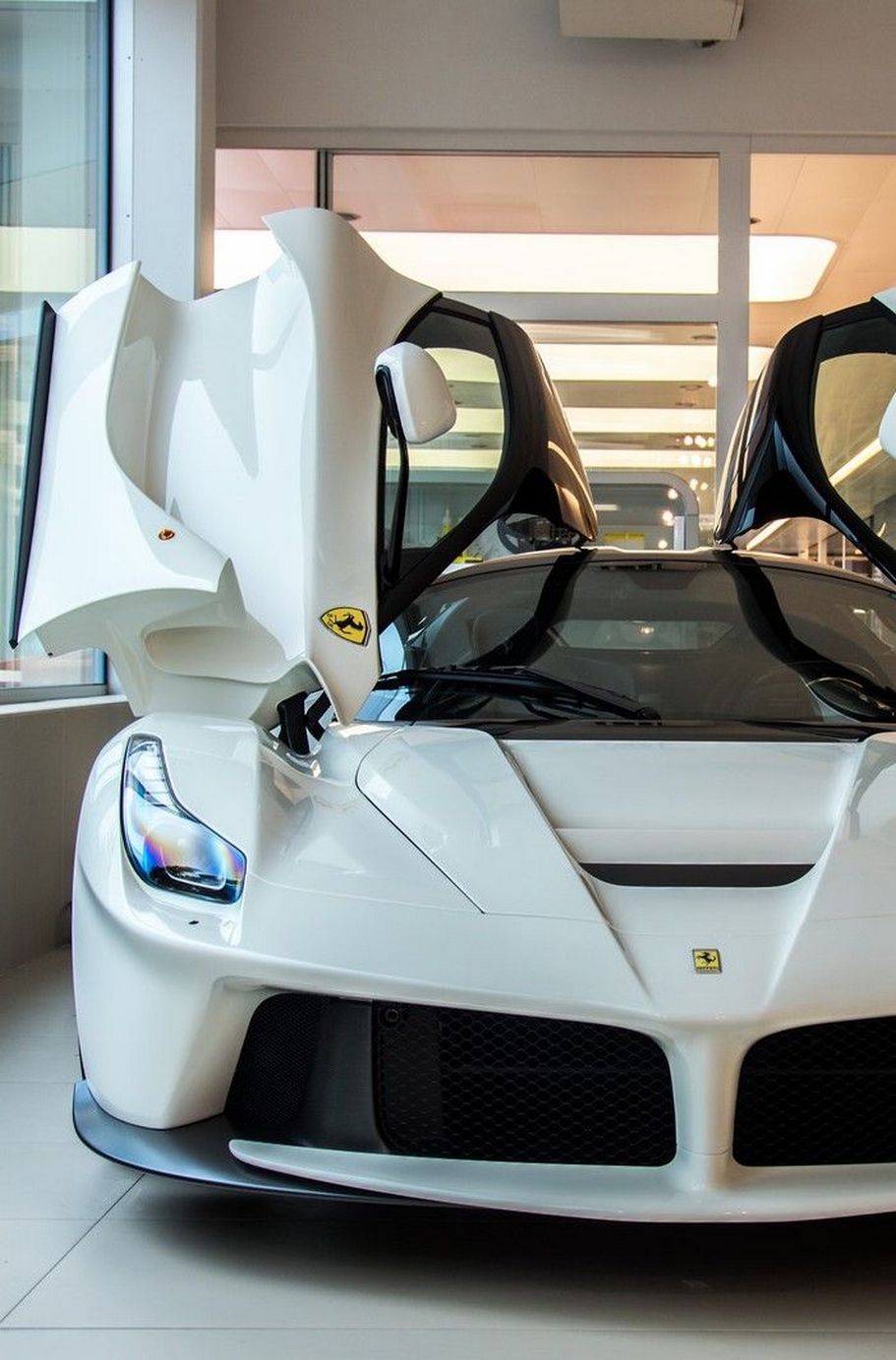 Download White Laferrari Open Doors - Laferrari White Wallpaper Iphone ...