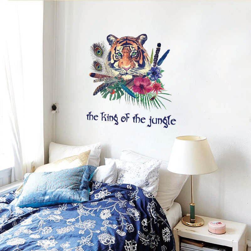 Cartoon King Tiger Animal Forest Park Wall Sticker - King Of The Jungle Nursery Decor - HD Wallpaper 