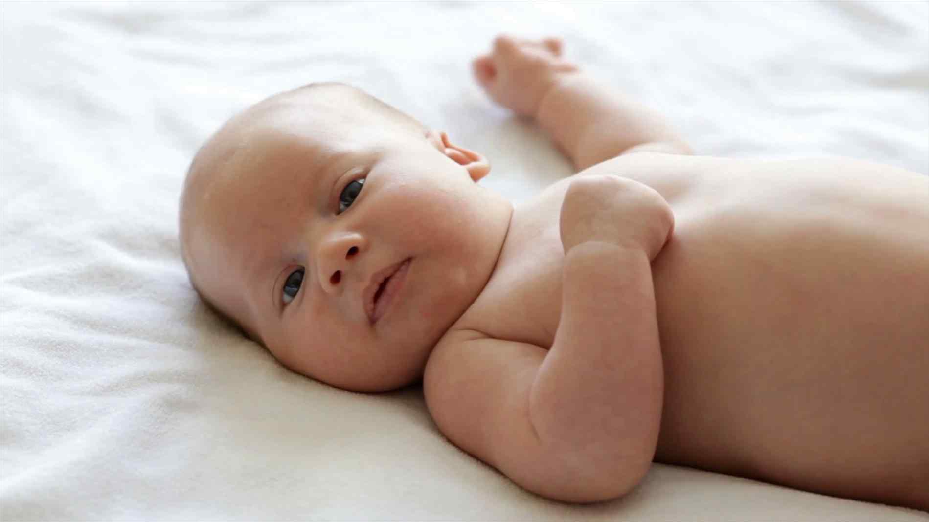 Cute Newborn Babies Wallpaper For Iphone Download Hd - Baby - HD Wallpaper 