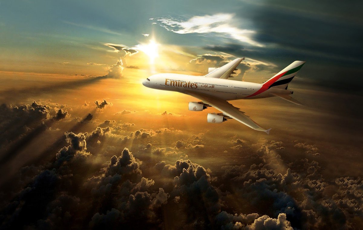 Emirates In The Sky - HD Wallpaper 