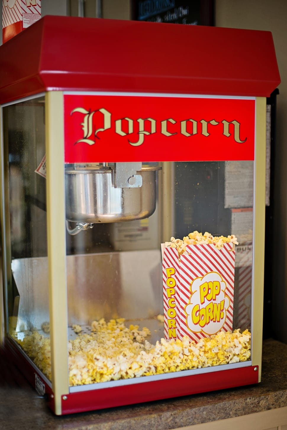 Red Popcorn Machine Preview - Popcorn Machine - HD Wallpaper 