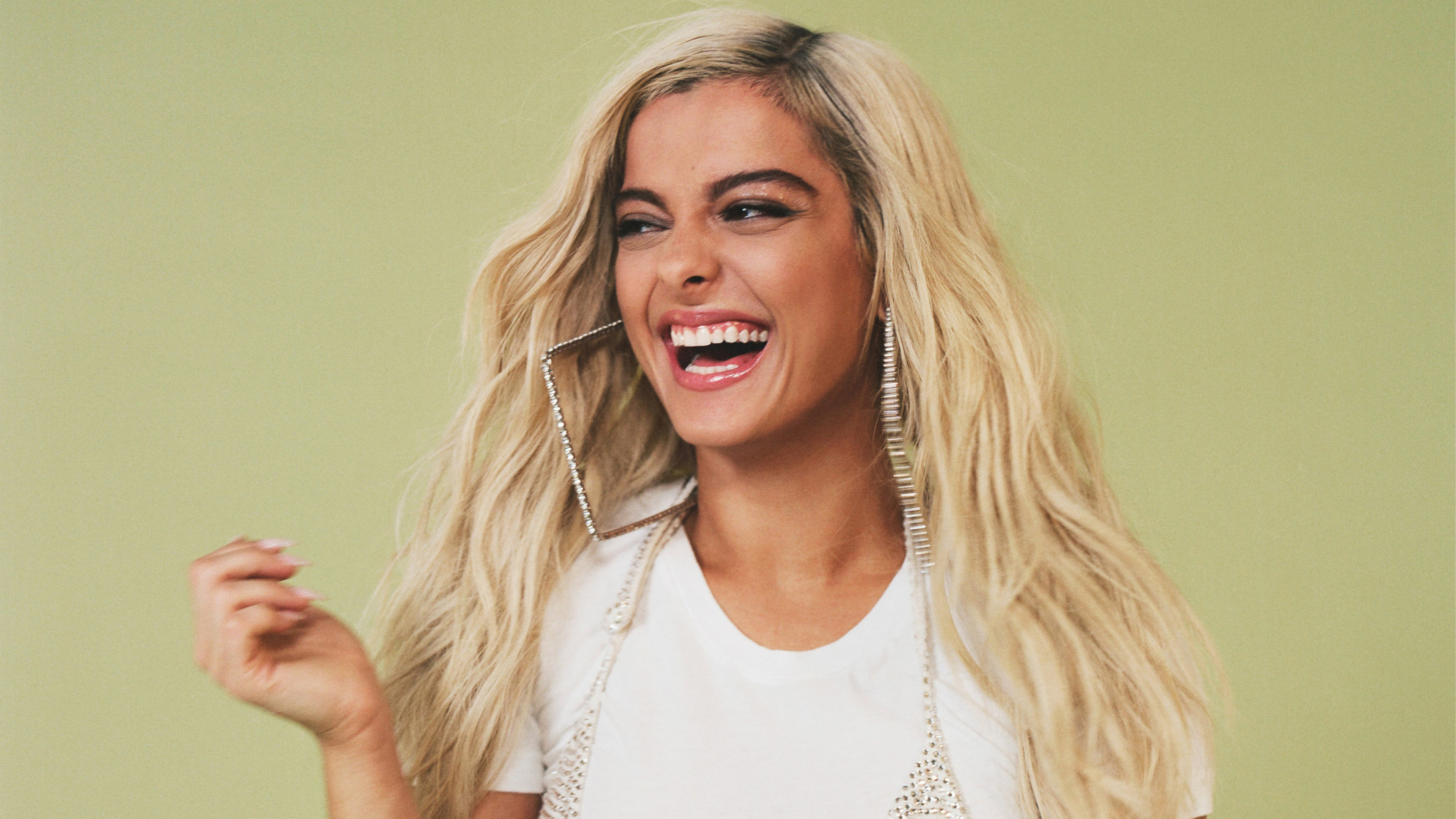 Bebe Rexha Teen Vogue 19 Bebe Rexha 4k 3840x2160 Wallpaper Teahub Io