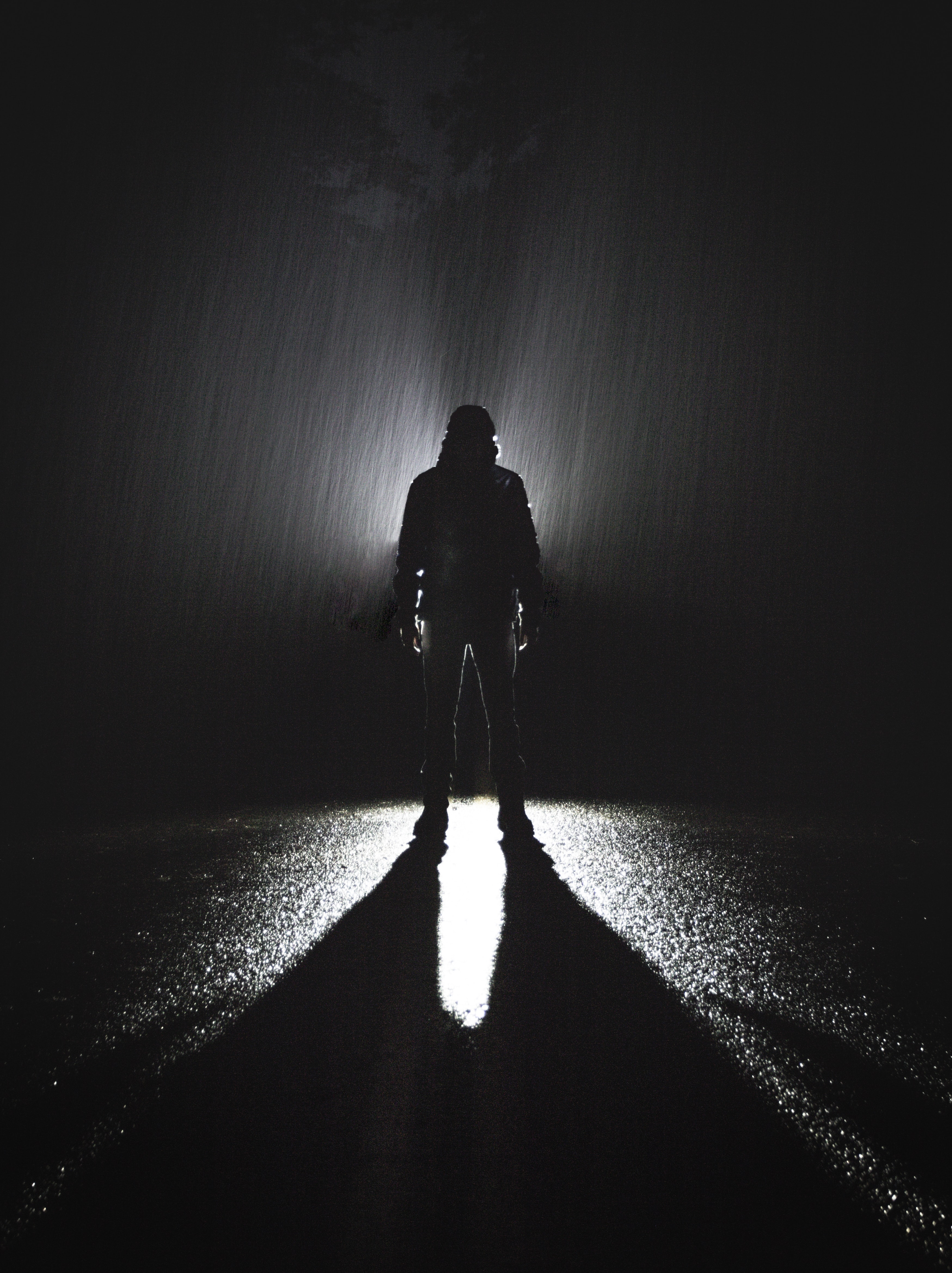 Shadow Of A Man - HD Wallpaper 