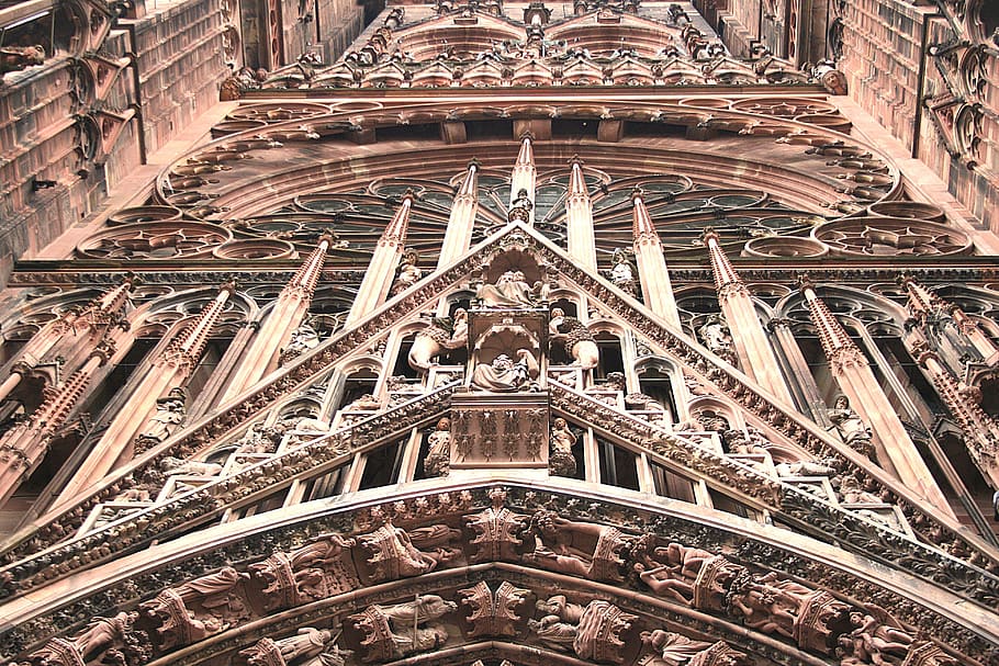Strasbourg Cathedral - HD Wallpaper 