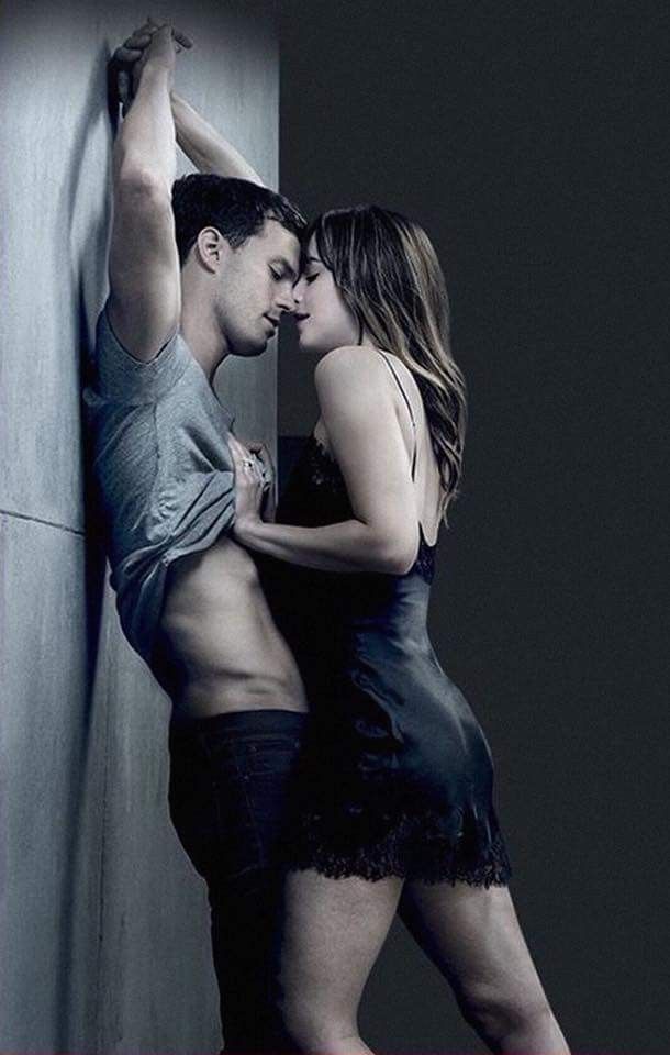 Fifty Shades Freed Poster 610x960 Wallpaper Teahub Io