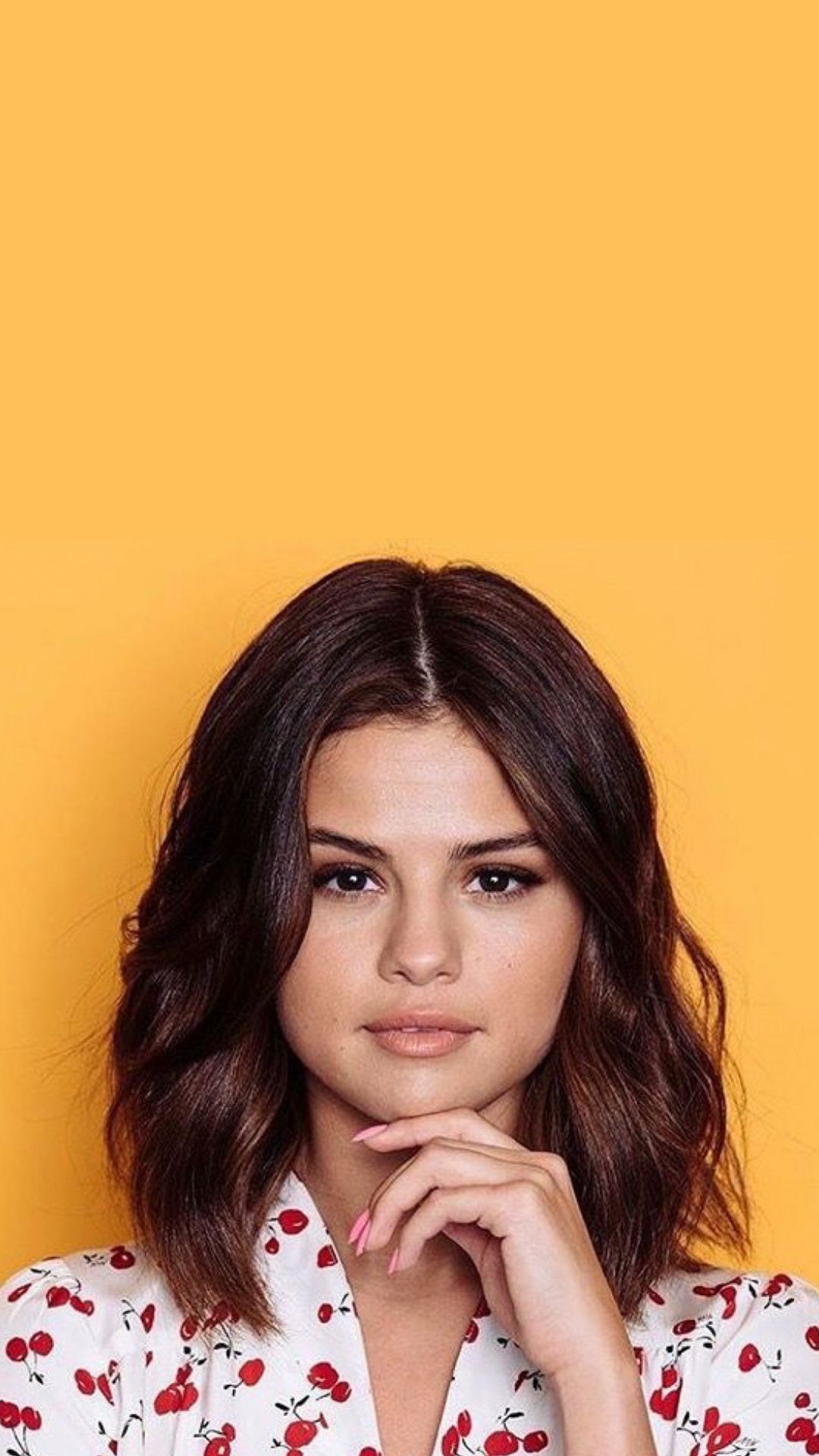 Selena Gomez Short Hair Looks 1080x19 Wallpaper Teahub Io