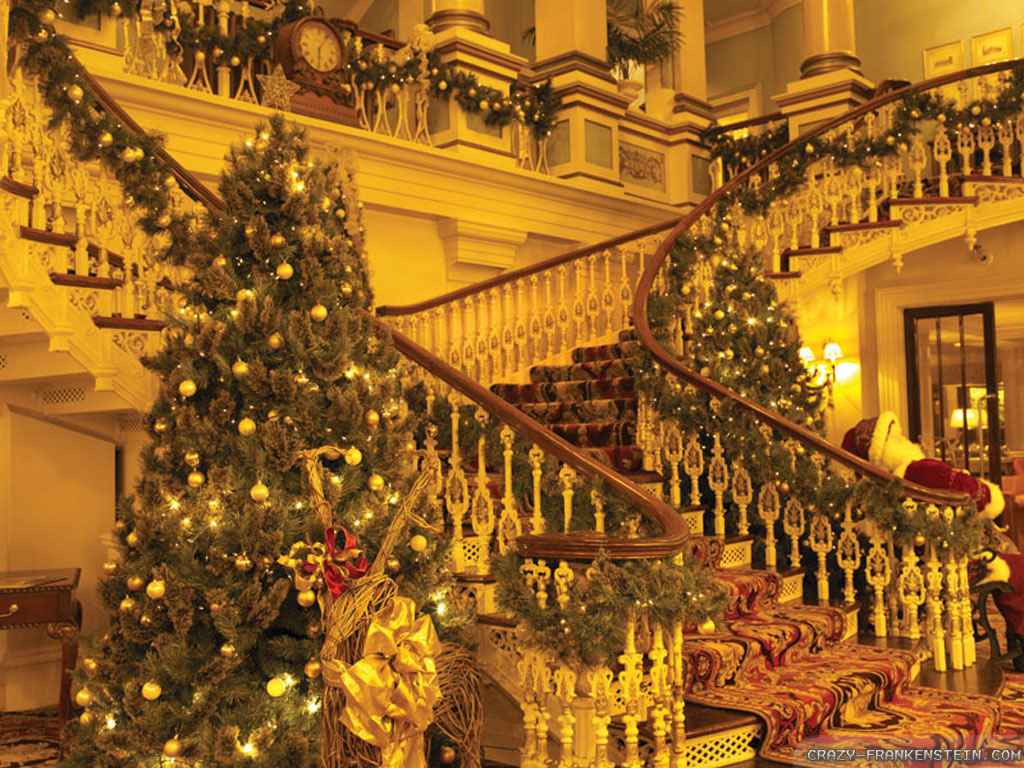 Victorian Christmas - Christmas Tree Royal Palace - 1024x768 Wallpaper -  