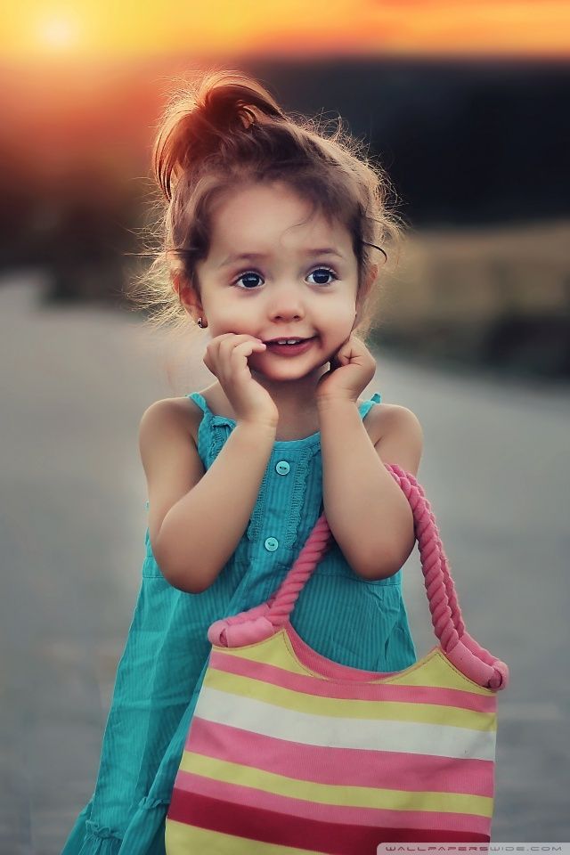 cute baby girl wallpapers for mobile