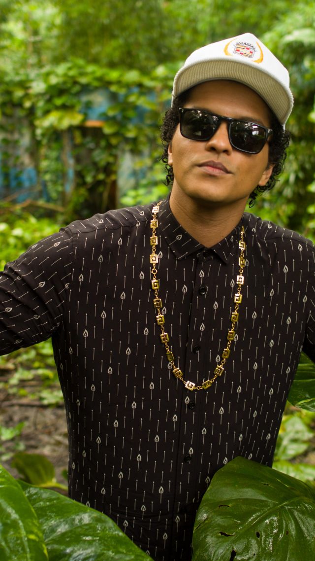 Bruno Mars Photo 5k Bruno Mars 640x1138 Wallpaper